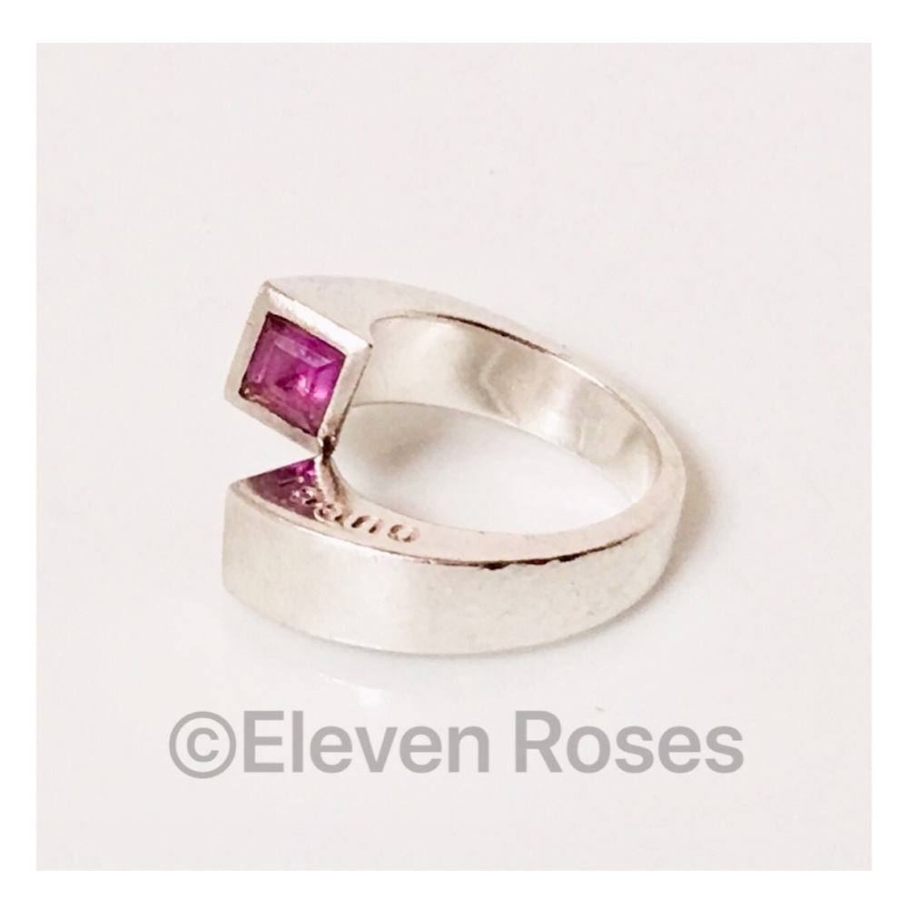 Gucci Sterling Silver Amethyst Bypass Ring - Picture 1 of 8